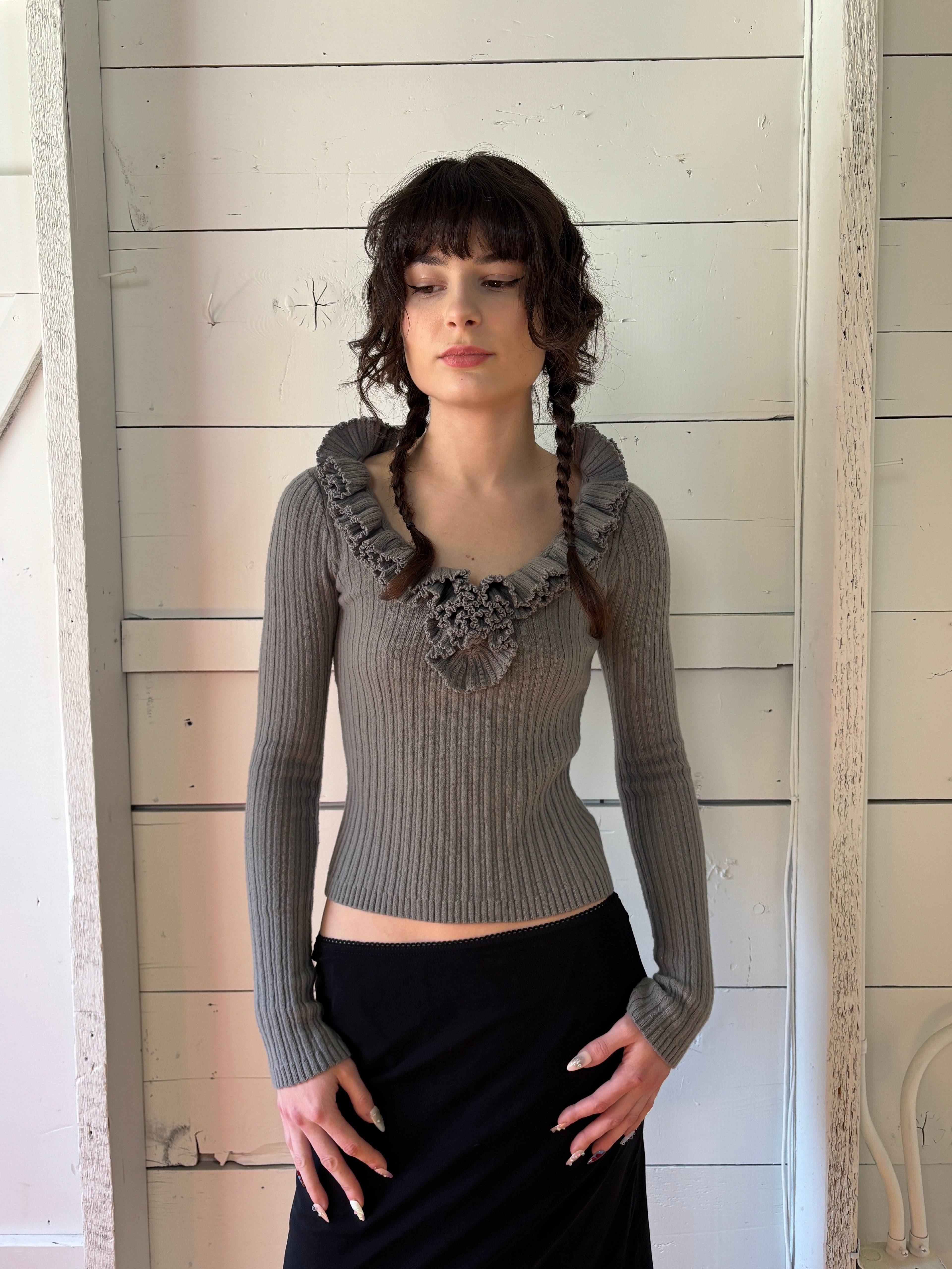 Y2k DKNY Floral Ruffle Longsleeve Sweater