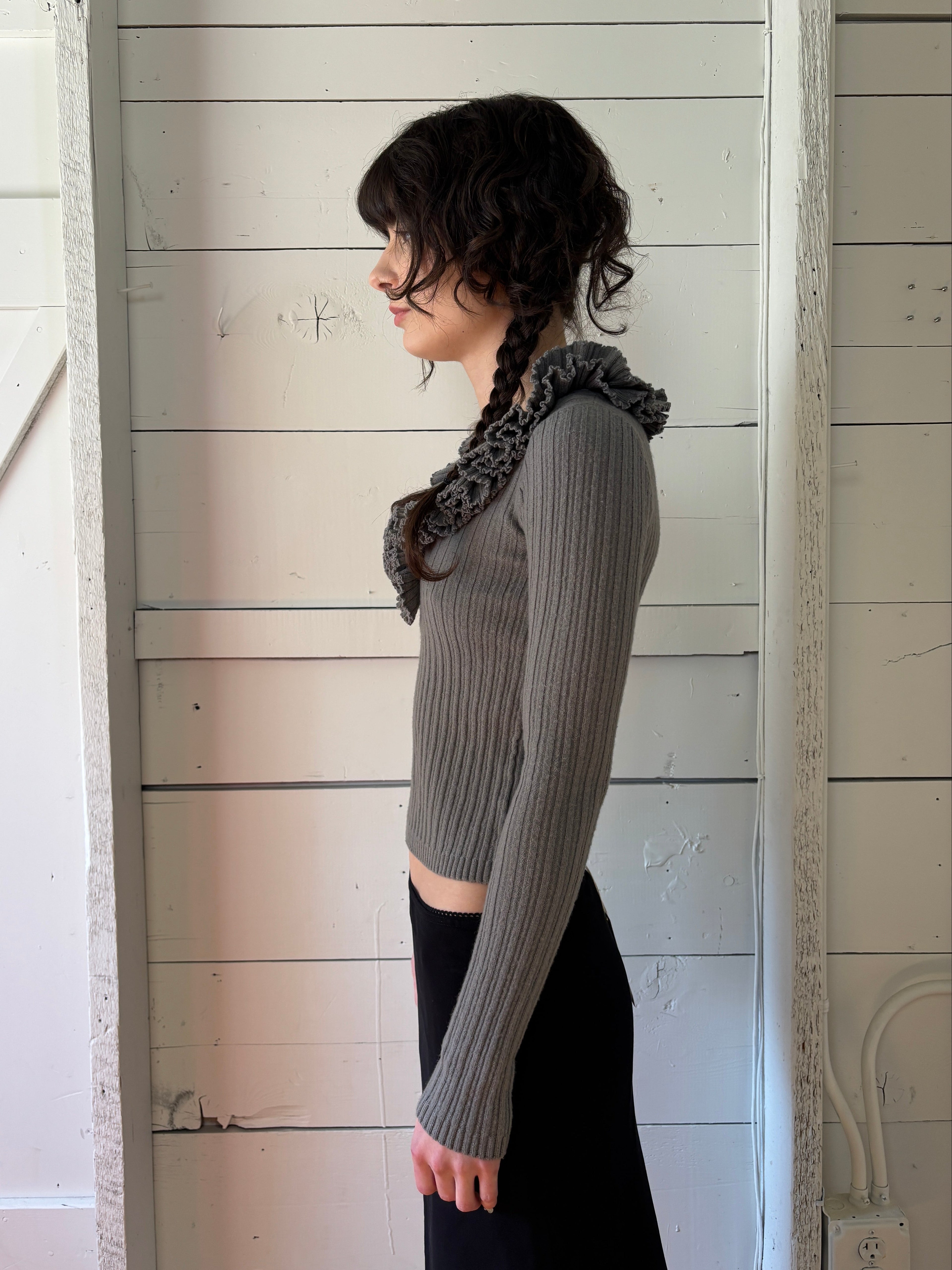 Y2k DKNY Floral Ruffle Longsleeve Sweater