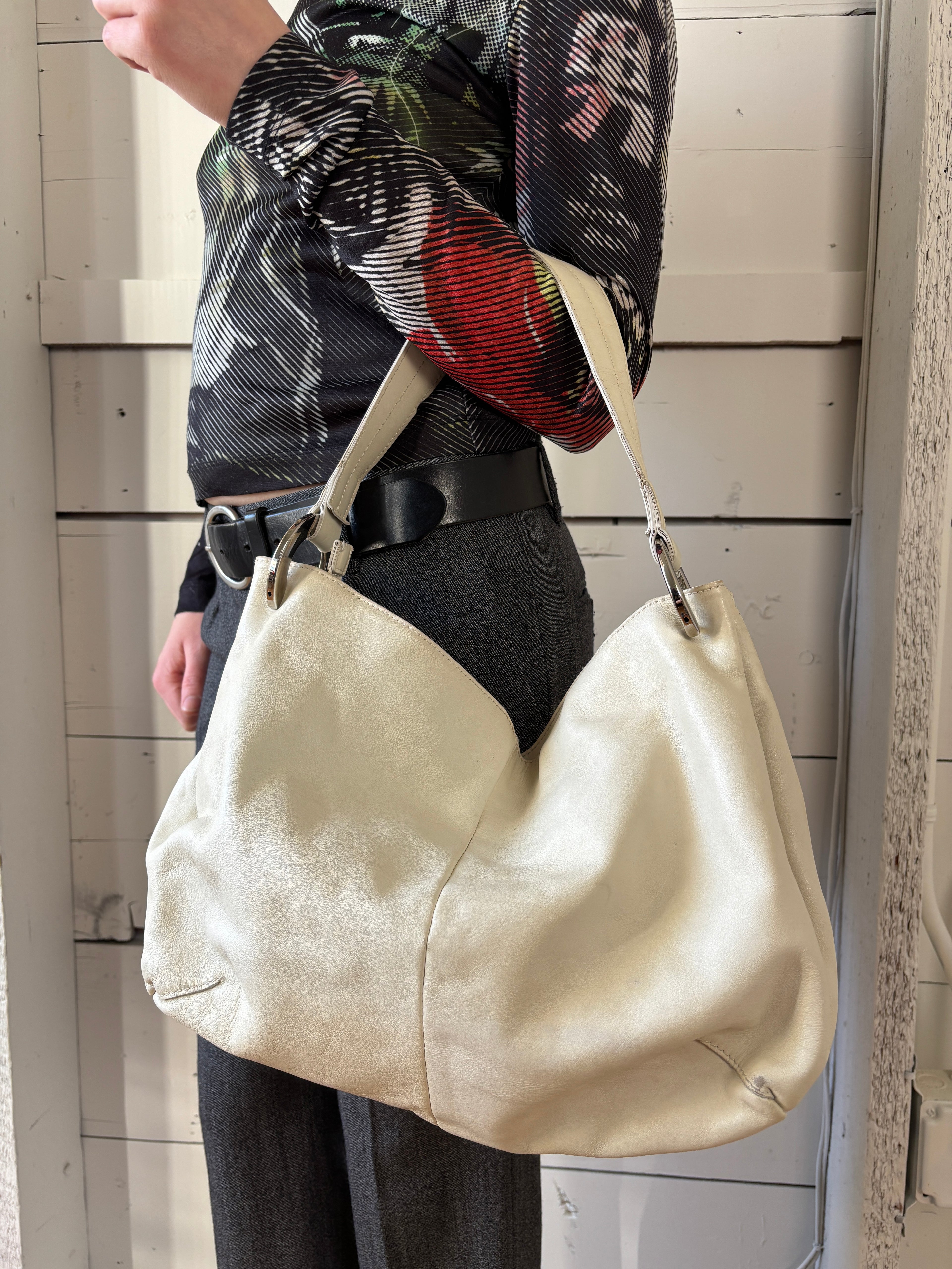 Made In Italy Purla Cream Leather Shoulder Bag